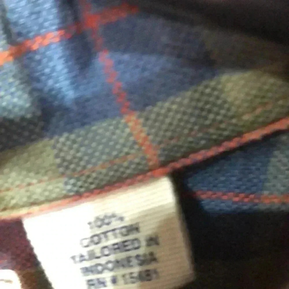 Savane No Wrinkles Plaid,chest pocket,long sleeve button down,flannel,warm,soft - Picture 4 of 8